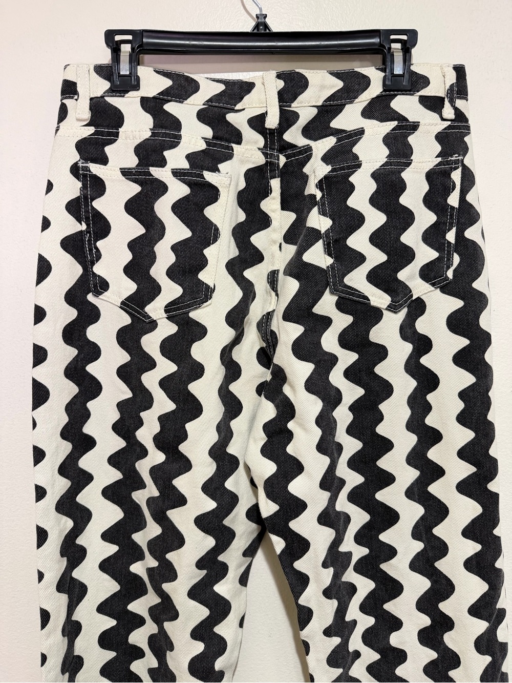 NWT Cider Black Cream Wave Matching Set Crop Top Wide Leg Pants Size Large - Picture 6 of 12